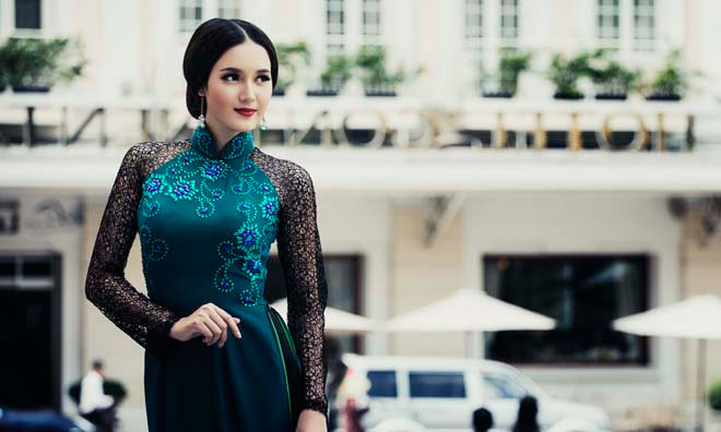  Hoa khôi Phương Thảo hóa thân thành 'Mỹ Nhân Sài Thành'