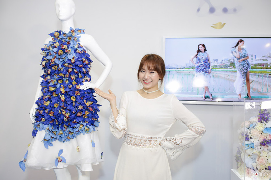 Hari Won tươi tắn hơn sau scandal tình cảm với Trấn Thành