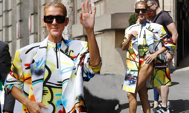 Celine Dion tiếp tục gây sốc với trang phục như áo tắm 1 mảnh ra đường