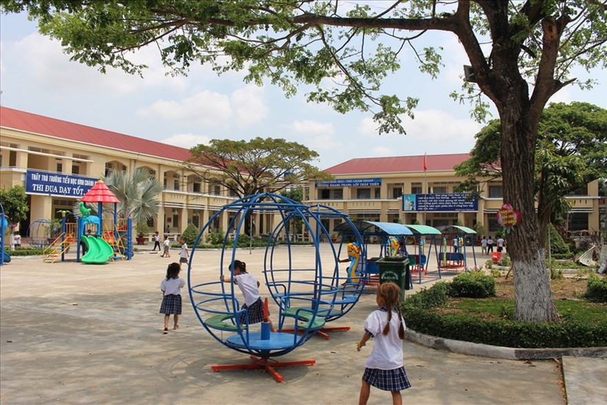 Trường tiểu học Bình Chánh