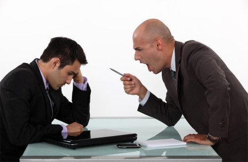 Bị sếp ngược đãi, có lời nói, hành vi nhục mạ, nhân viên có quyền được đơn phương nghỉ việc