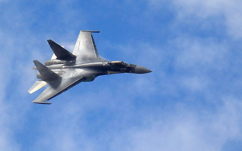 Máy bay chiến đấu Mỹ được đánh giá là có tính cơ động cao, nhưng lại chỉ được trang bị những vũ khí đang trở nên lỗi thời (Ảnh:Pascal Rossignol/Reuters).