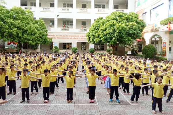 Một giờ tập thể dục của học sinh tiểu học. Ảnh mang tính minh họa, nguồn Internet 