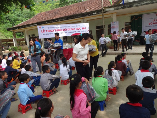 Prudential hỗ trợ khẩn cấp cho đồng bào miền Trung bị thiệt hại do thiên tai