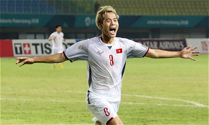 Đây là lần thứ hai Văn Toàn dự AFF Cup. Anh muốn tiến xa hơn so với thành tích vào bán kết cách đây hai năm.