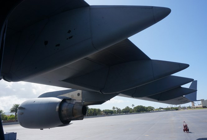 Siêu vận tải C-17 phục vụ chuyến thăm Việt Nam của các tổng thống Mỹ