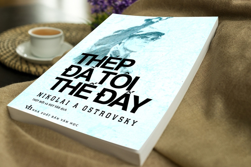 Cách mạng Tháng Mười và những ngày truyền lửa cho học trò