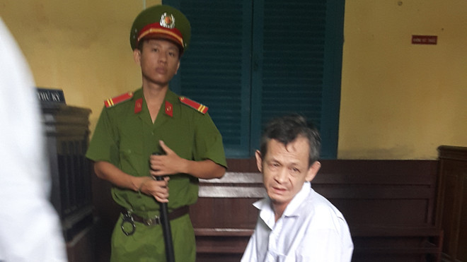  Bị cáo Lê Văn Nuôl tại tòa. Ảnh: Tân Châu