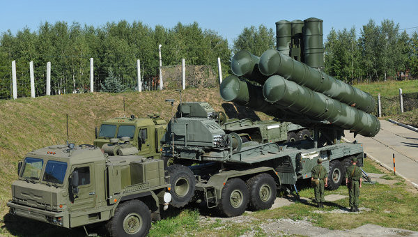 Hệ thống phòng không S-400. Ảnh: RIA Novosti.