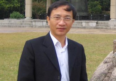 TS Hoàng Ngọc Vinh