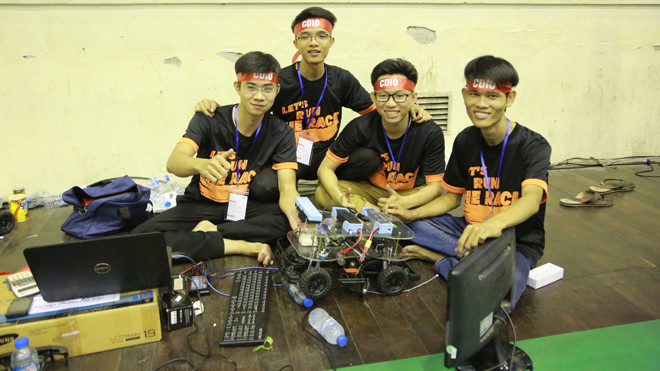 Học viện Kỹ thuật quân sự vô địch Cuộc đua số