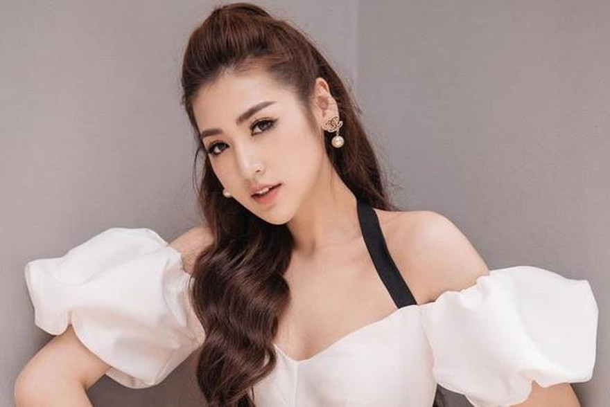 Á hậu Tú Anh bức xúc vì bị lấy hình ảnh trái phép để quảng cáo.