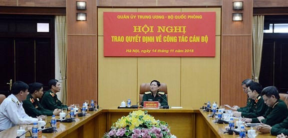 Đại tướng Ngô Xuân Lịch chủ trì hội nghị.
