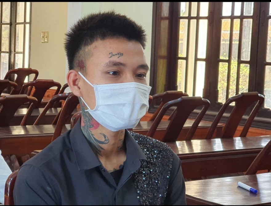 Đối tượng Trần Hoàn