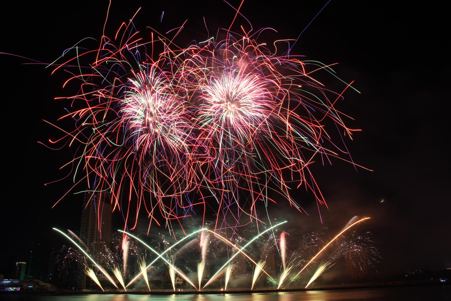 'Người hãy quên em đi' giúp tân binh Phần Lan vô địch pháo hoa quốc tế DIFF 2019