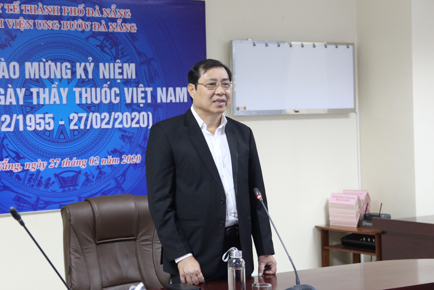 Chủ tịch UBND TP Đà Nẵng cho biết, ngay khi nắm bắt thông tin về tình hình dịch bệnh Covid – 19 diễn biến phức tạp ở Hàn Quốc, Đà Nẵng đã chủ động đề xuất Thủ tướng cho phép cách ly tất cả các trường hợp đến từ vùng có dịch, cụ thể là Hàn Quốc