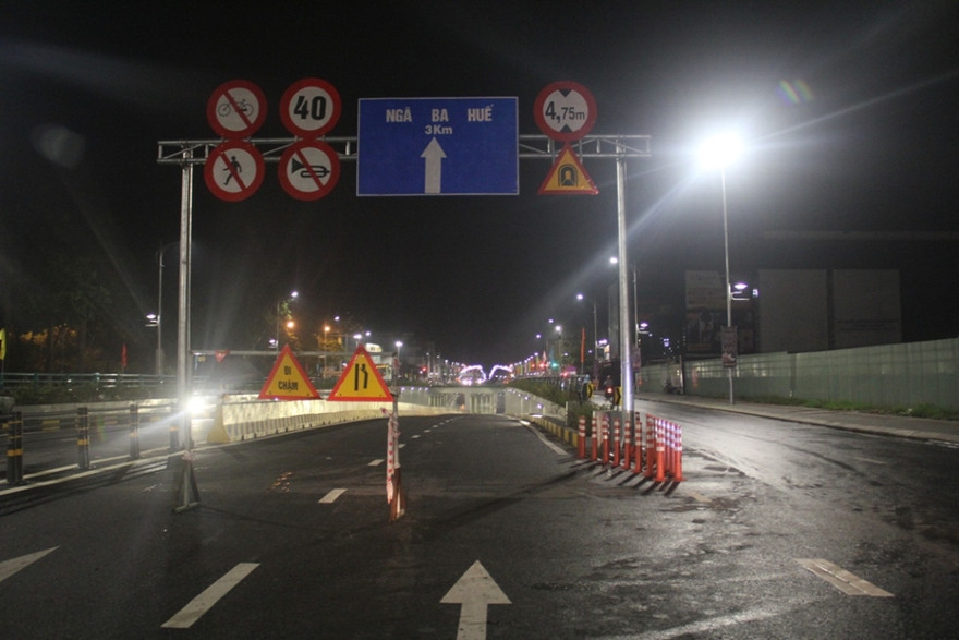 Hầm chui Nguyễn Tri Phương - Điện Biên Phủ lần thứ 2 bị ngập chỉ sau 1 cơn mưa lớn