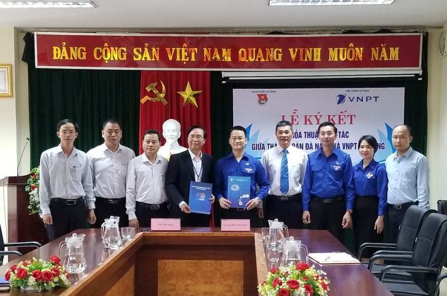 Thành Đoàn Đà Nẵng sẽ hợp tác với VNPT để triển khai đồng bộ hệ thống CNTT từ cấp thành phố đến cấp cơ sở, nhằm “số hóa” hoạt động quản lý đoàn viên cũng như các hoạt động của công tác Đoàn và phong trào thanh niên thành phố