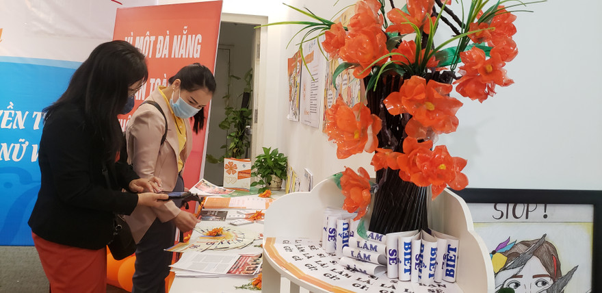 Nhiều mô hình phòng bạo lực giới được chia sẻ tại Hội nghị tổng kết dự án “Huy động cộng đồng phòng ngừa bạo lực đối với phụ nữ và trẻ em gái tại TP Đà Nẵng”