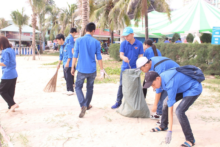 Chiến dịch Tình nguyện hè của Thành đoàn Đà Nẵng thu hút sự tham gia cả hàng nghìn lượt ĐVTN. Ảnh: Giang Thanh