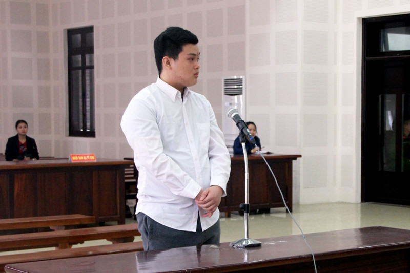 Bị cáo Lý Gia Huy tại tòa