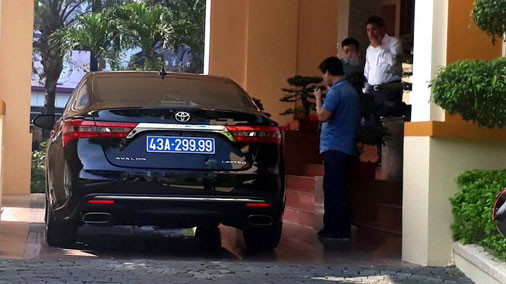 Xe Toyota Avalon Limited 43A-299.99 đã được Thành ủy Đà Nẵng trả lại cho doanh nghiệp liên quan đến Phan Văn Anh Vũ (Vũ "nhôm"). Ảnh: Nguyễn Thành