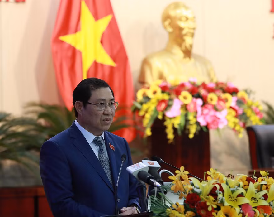 Ông Huỳnh Đức Thơ, Chủ tịch UBND TP Đà Nẵng chia sẻ tại kỳ họp thứ 9 HĐND TP Đà Nẵng khóa IX. Ảnh: Nguyễn Thành