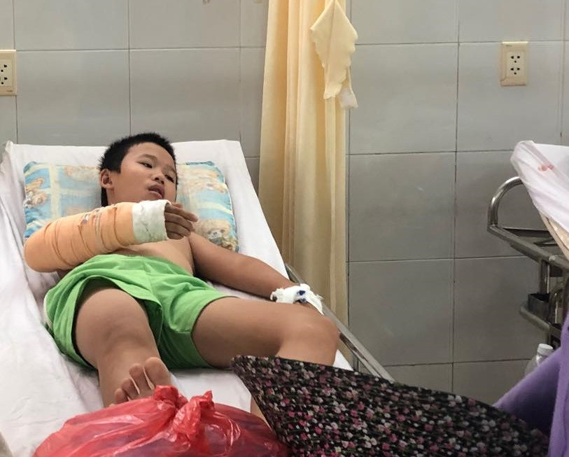 Em Nguyễn Văn Linh đã được điều trị và theo dõi tại bệnh viện Đà Nẵng