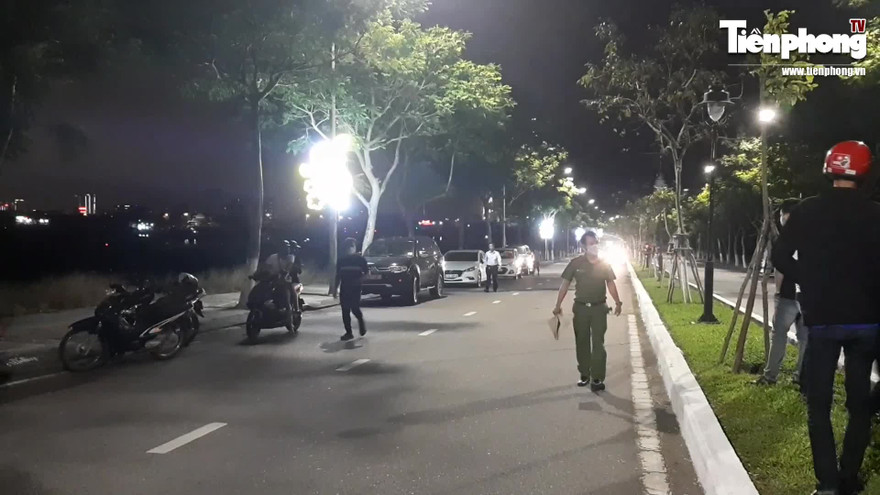 Công an TP Đà Nẵng phong toả hiện trường vụ việc vào tối ngày 2/4