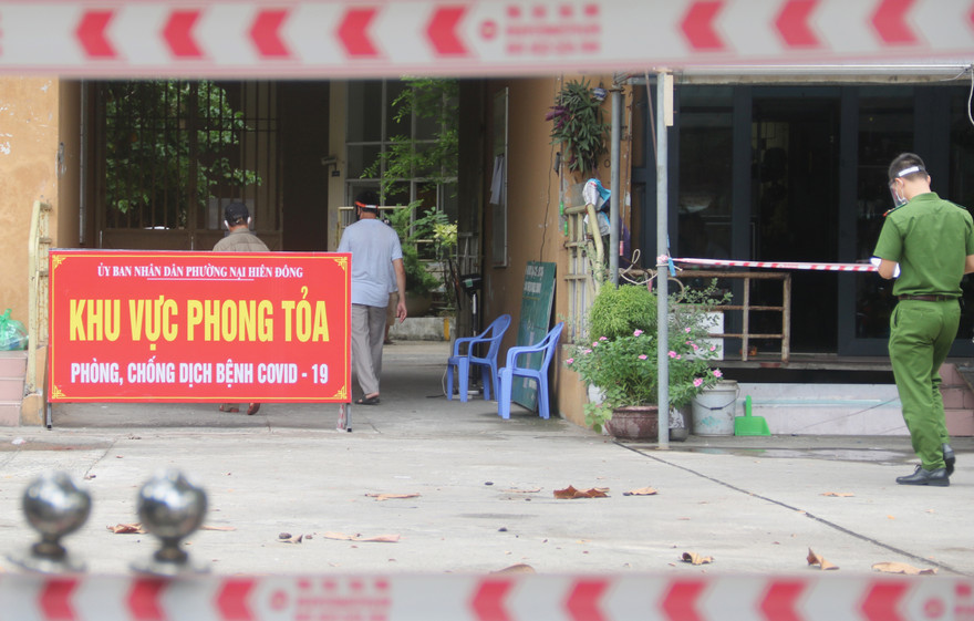 Chung cư A3 Vũng Thùng phường Nại Hiên Đông đã được phong toả từ sáng nay.