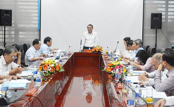 Bí thư Đà Nẵng Trương Quang Nghĩa làm việc với sở Nội vụ thành phố. Ảnh N.T