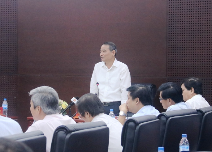 Bí thư Đà Nẵng Trương Quang Nghĩa tại buổi làm việc với Sở Thông tin và truyền thông thành phố. Ảnh: Nguyễn Thành