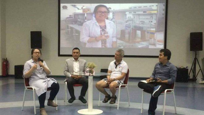 GS Trương Nguyện Thành mặc quần đùi nói chuyện gây tranh cãi trên mạng