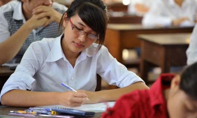 Hôm nay, thí sinh khối A, A1,V đến làm thủ tục dự thi 