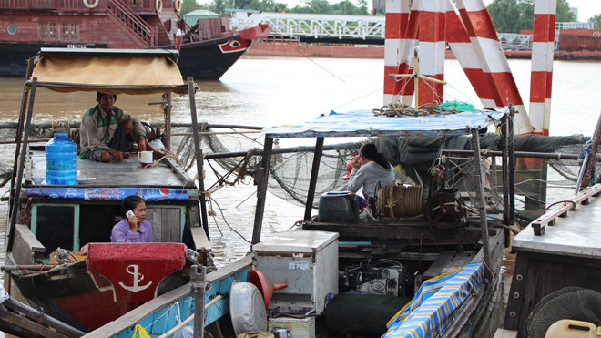 Những ghe cào đánh bắt bằng xung điện bị bắt giữ 
