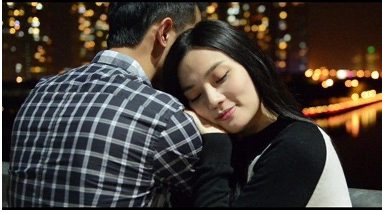 Anh từng đóng vai nam chính trong một số MV của Thu Thủy. 