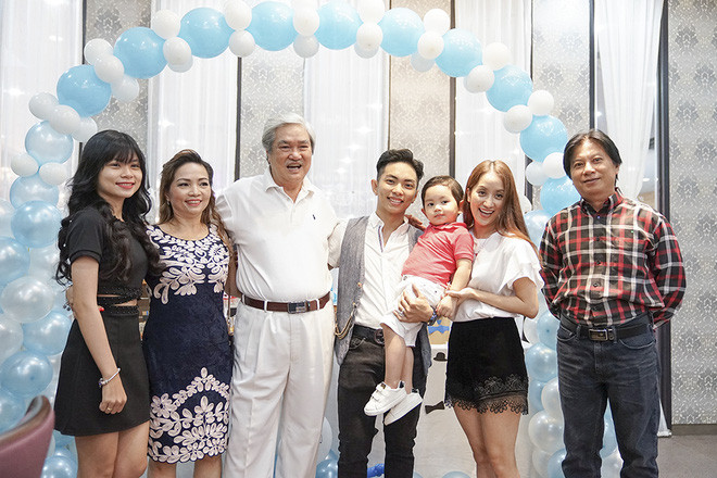 Khánh Thi tiết lộ cuộc sống với Phan Hiển, làm dâu nhà đại gia