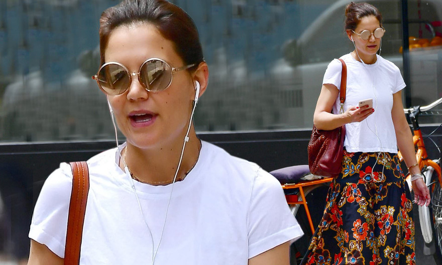 Katie Holmes ăn mặc lôi thôi trên phố gây thất vọng