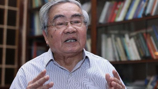 GS Phạm Minh Hạc cho rằng, hành vi sai trái trong môi trường giáo dục phải xử phạt là hợp lý.