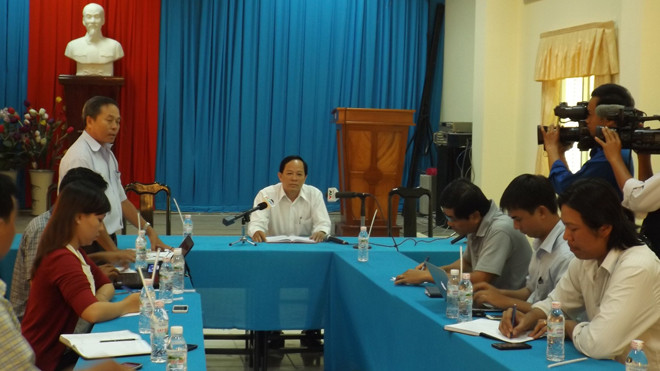 Toàn cảnh họp báo