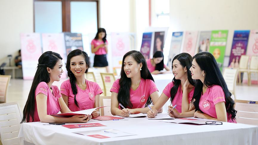 Mì “3 Miền” lựa chọn của thí sinh Hoa Hậu VN 2018 