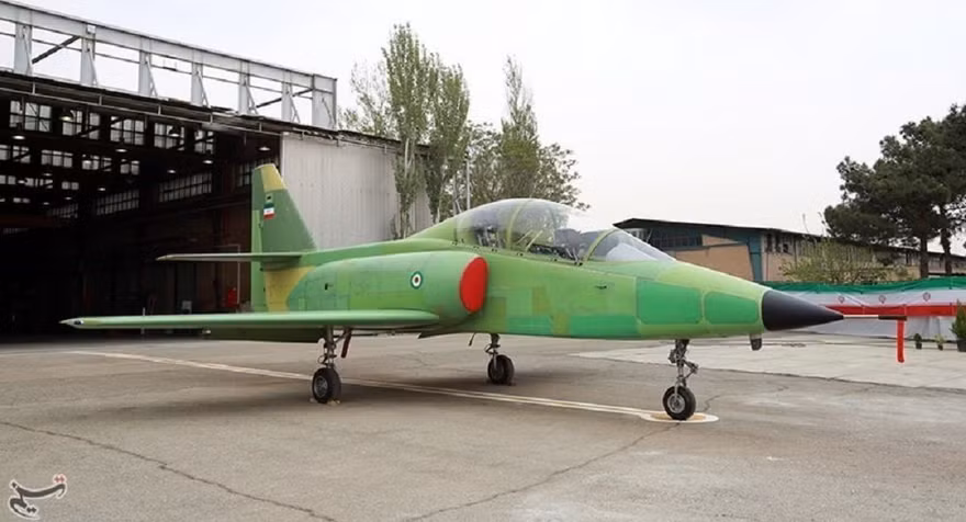 Iran ra mắt chiến đấu cơ nội địa Kowsar. Ảnh: AP