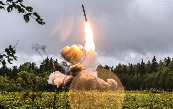 Mỹ cảnh báo rút khỏi INF 'nếu Nga tiếp tục vi phạm Hiệp ước'