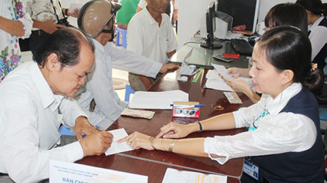 Việt Nam có thể nghiên cứu áp dụng chính sách con tham gia BHXH bố mẹ mới được hưởng lương hưu. 