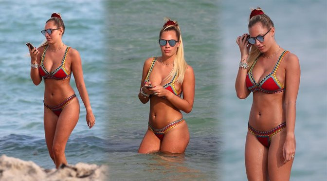 Chân dài 9x người Ý khoe thể hình nóng bỏng với bikini