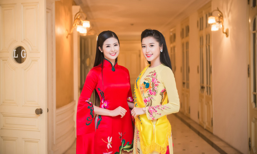 Hoa hậu Ngọc Hân và Á hậu Huyền My.