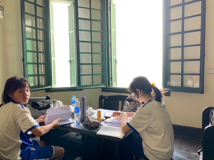 Không gian trong thư viện đáng yêu ở trường THPT Chu Văn An, Tây Hồ. Ảnh: Đỗ Hợp