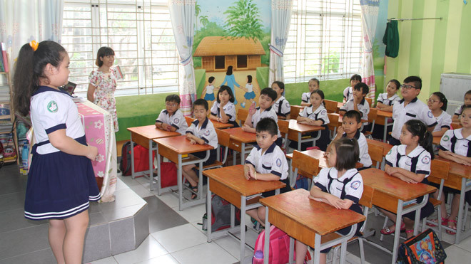 Theo ThS. Lê Thị Ngọc Nhẫn, Phó viện trưởng Viện Khoa học Giáo dục Nam Việt, Chương trình mới nhưng điều kiện thực hiện không mới thì khó có thể thực hiện thành công