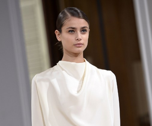 Ấn tượng Bộ sưu tập Xuân Hè của Bouchra Jarrar