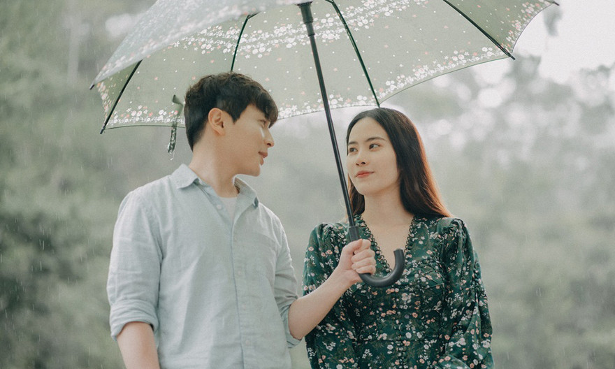 Nam Em ra MV 'Đau vì yêu' sau phát ngôn 'lạ' về đám cưới Trường Giang.